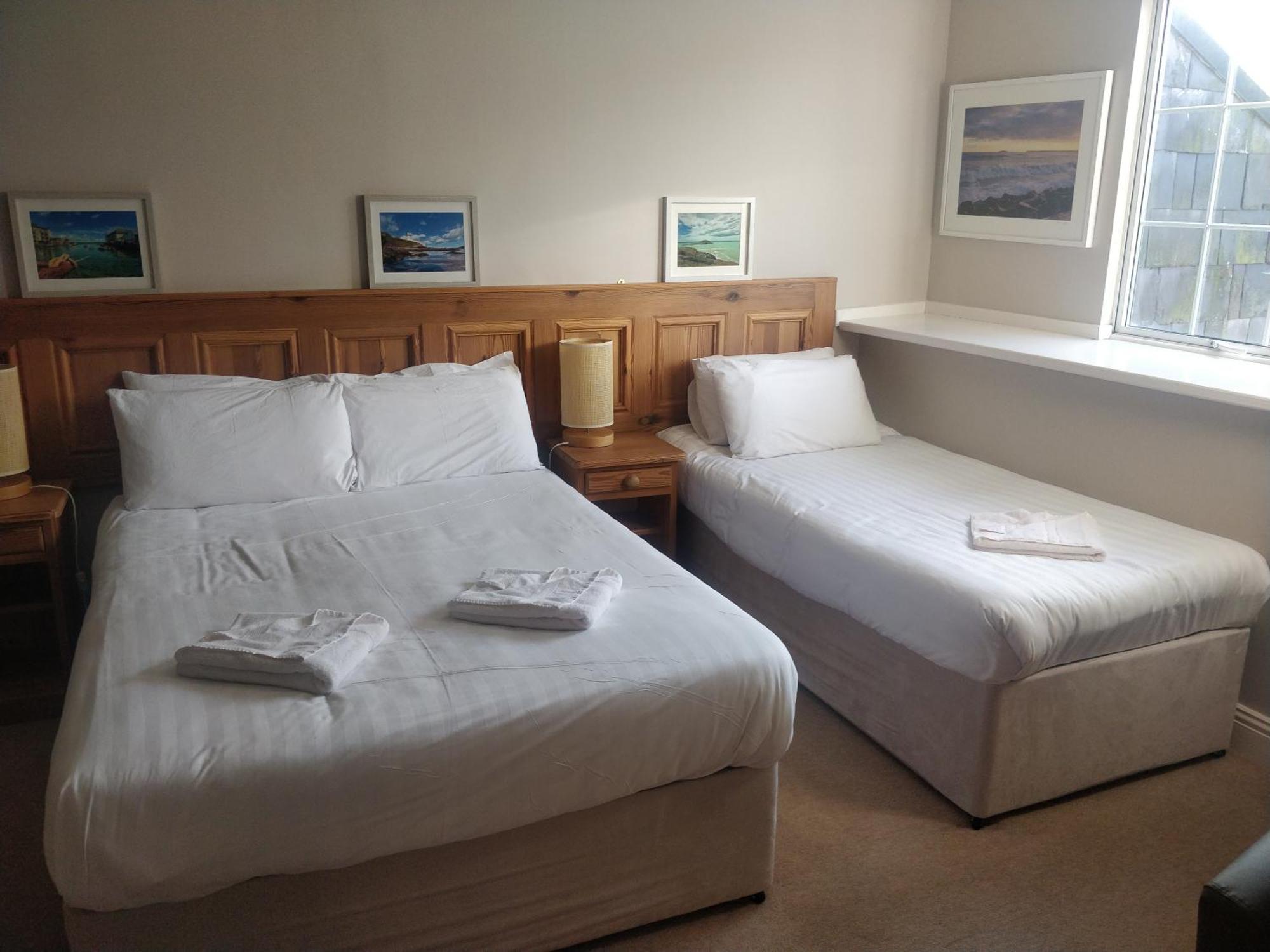 Avonmore House Guest Accommodation يوغال المظهر الخارجي الصورة